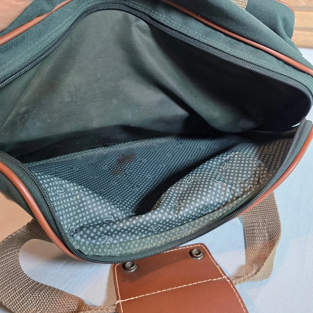Ricardo Beverly Hills Green Canvas Duffel Bag Travel Carry On Weekend Bag